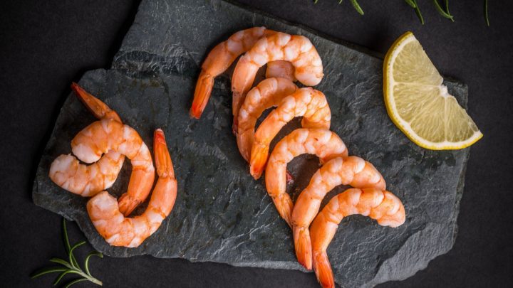 Can You Refreeze Shrimp? 8 Risks Of Thawed Shrimp + A Few Tips
