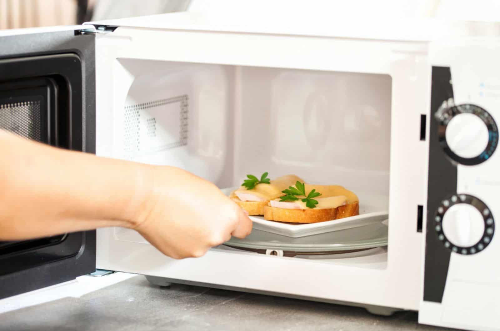 Ham cheese sandwiches in the microwave