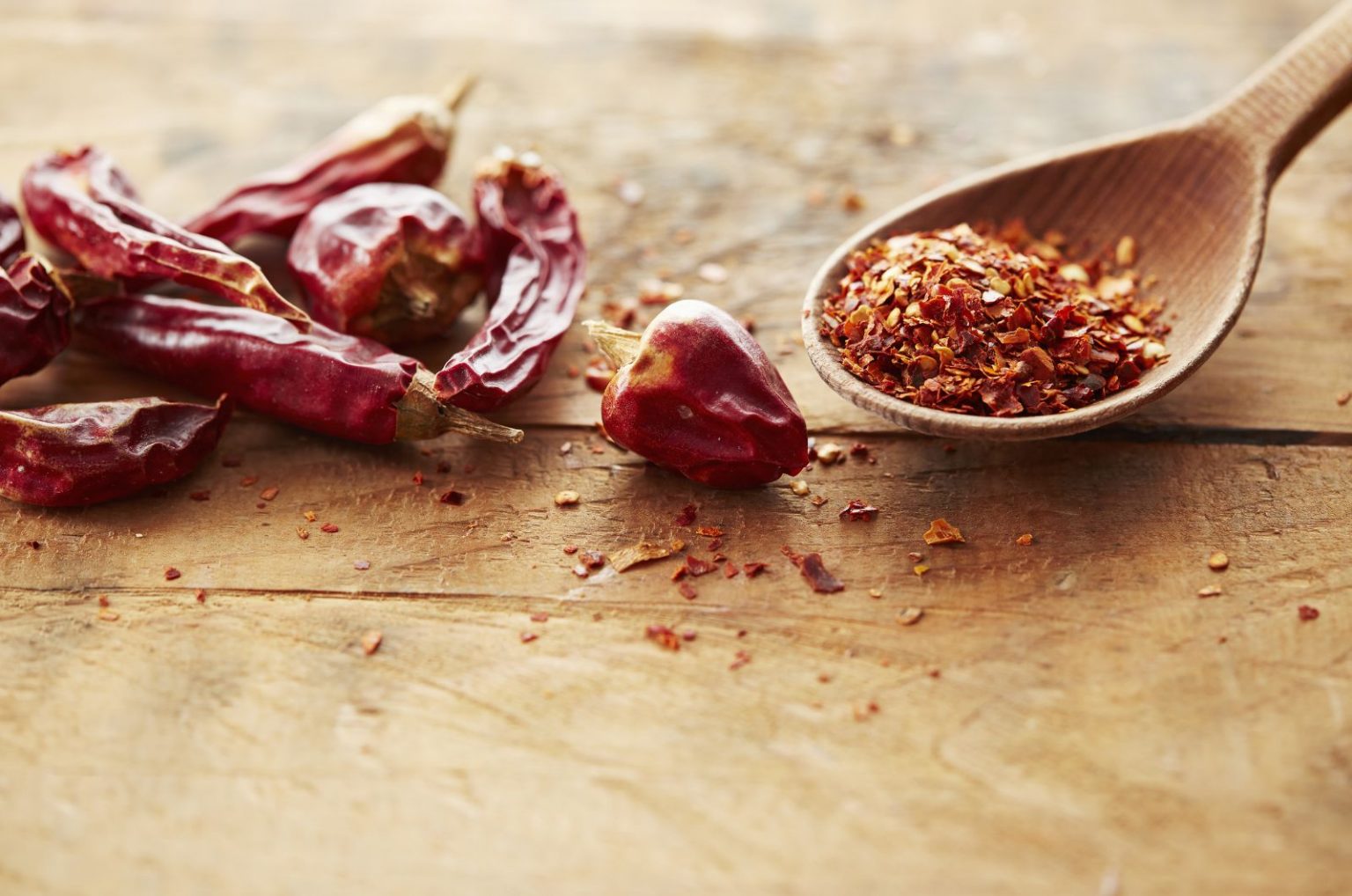 Chili Flakes Vs Red Pepper Flakes The Ultimate Comparison