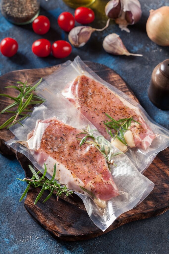 8 Best Ways To Reheat Pork Chops And 6 Common Mistakes To Avoid