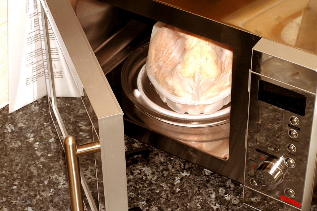How To Defrost Chicken In Microwave + 6 Tips And Tricks