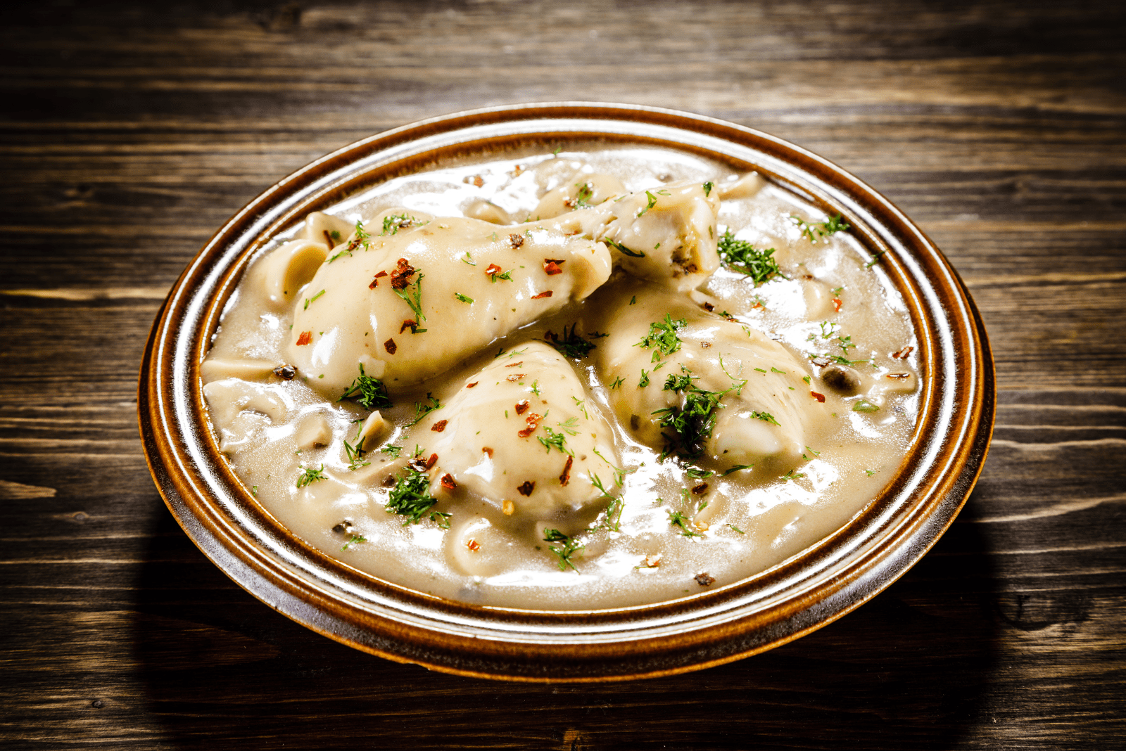 pollo bollito in salsa