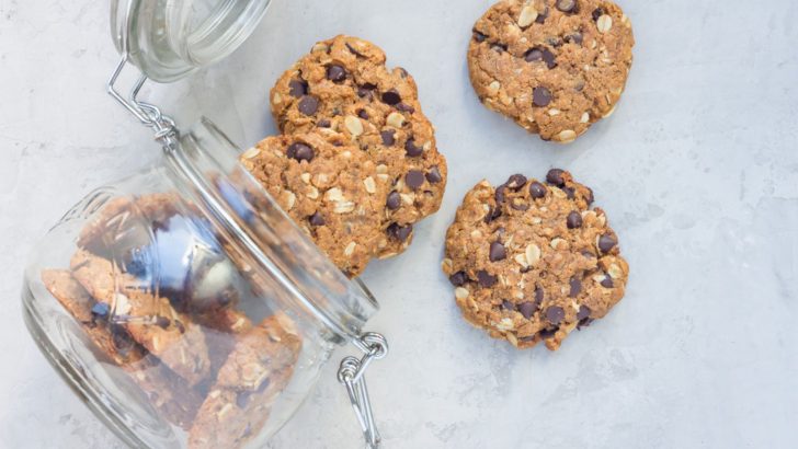 4 Easy Ways How To Store Crumbl Cookies The Right Way