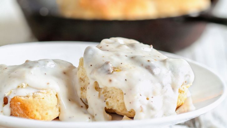 Can You Freeze Sausage Gravy? The Guide To Do It Right