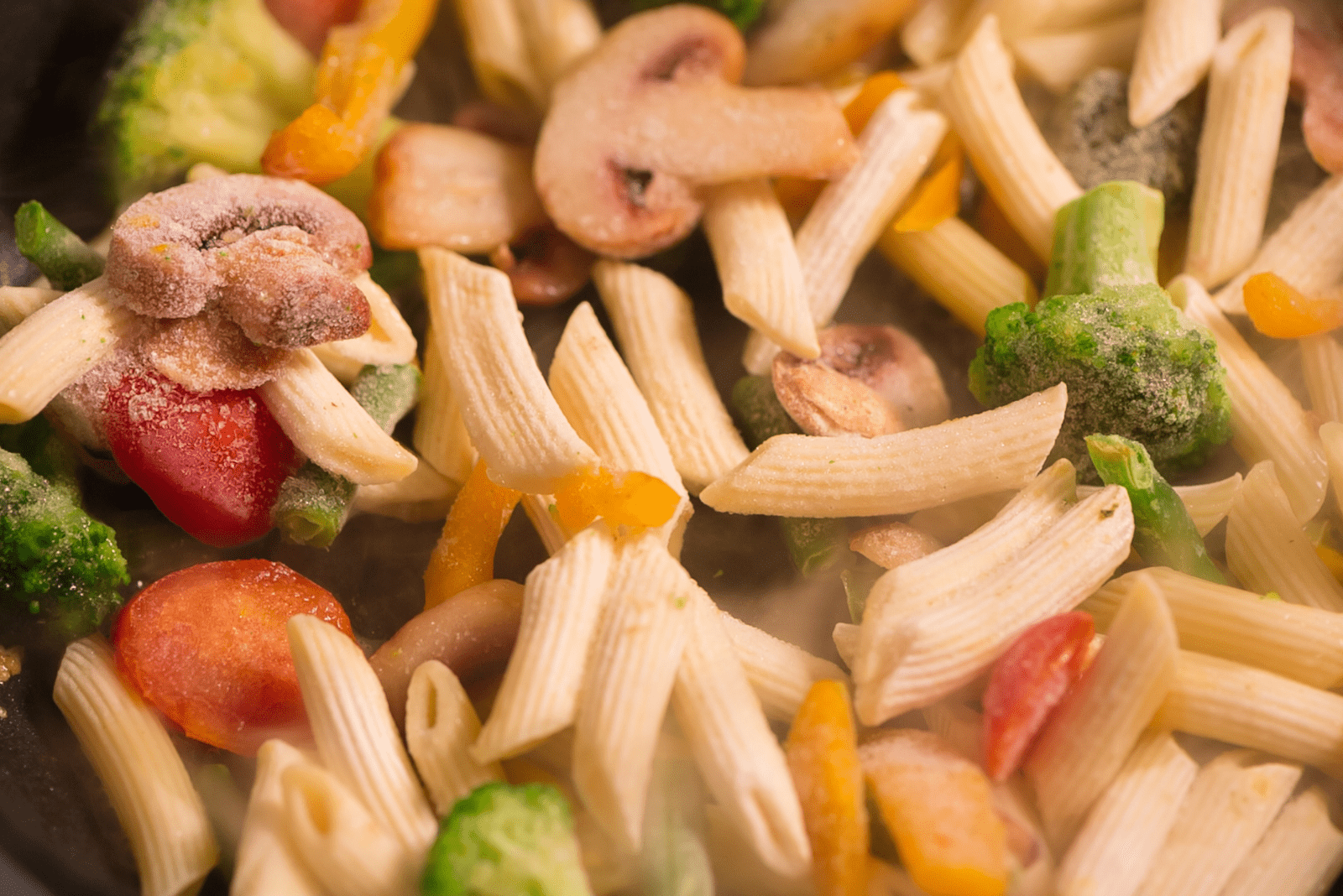 ensalada de pasta congelada