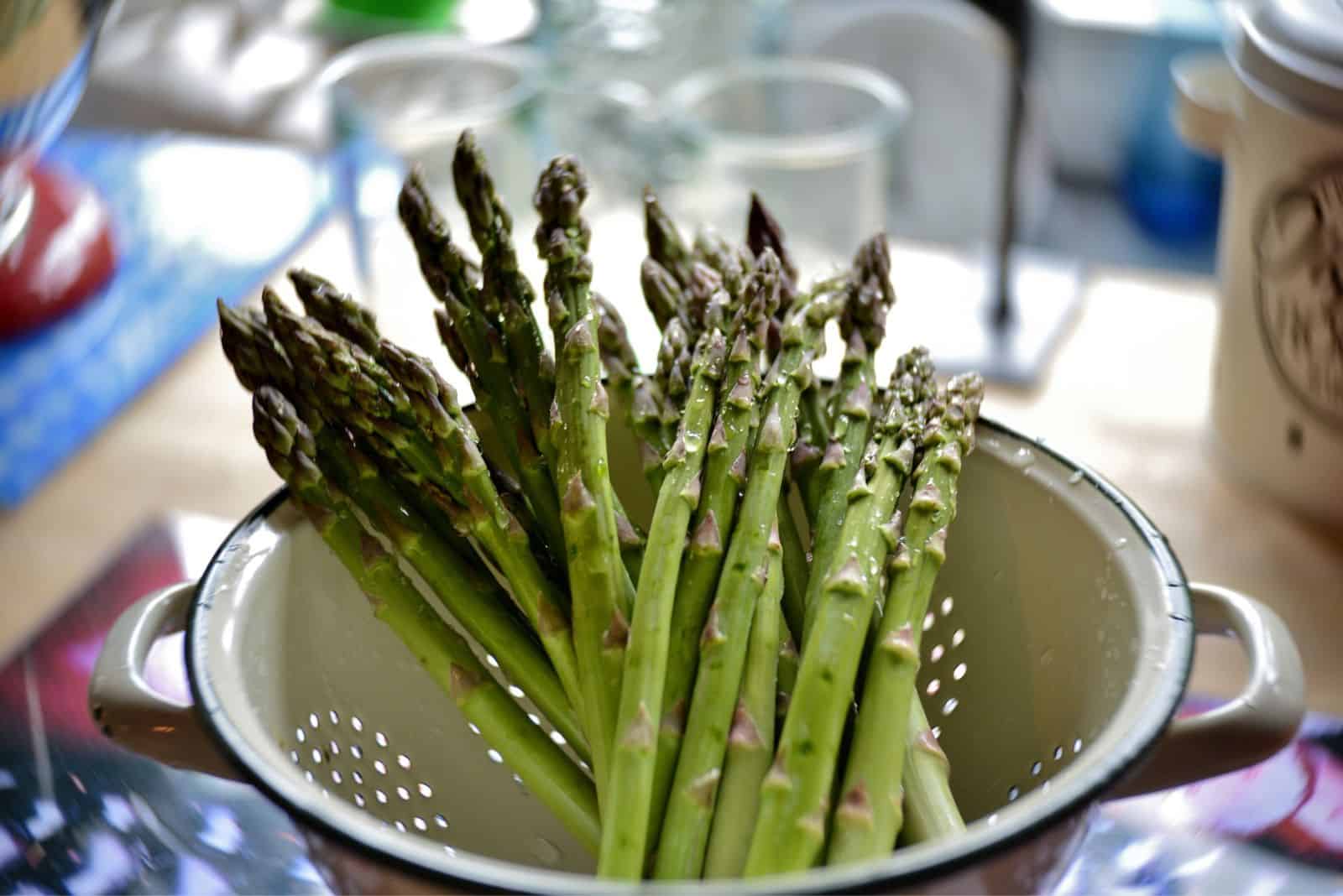 bunch of Asparagus on the table