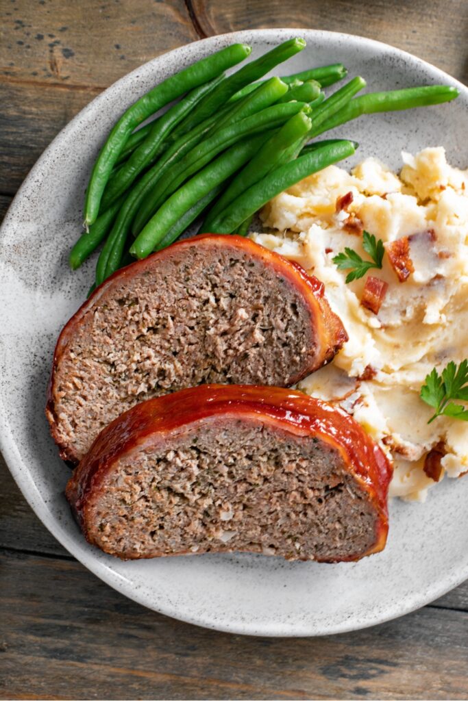 How Long To Cook Meatloaf At 375ºF (Recipe Included)