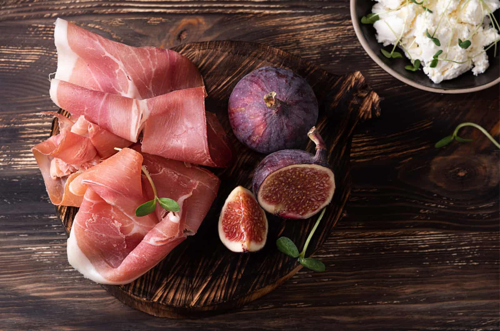 prosciutto with figs