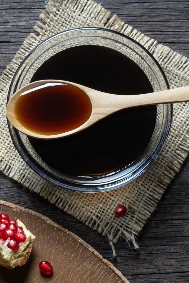 Top 10 Maple Syrup Substitutes And How To Make Your Own