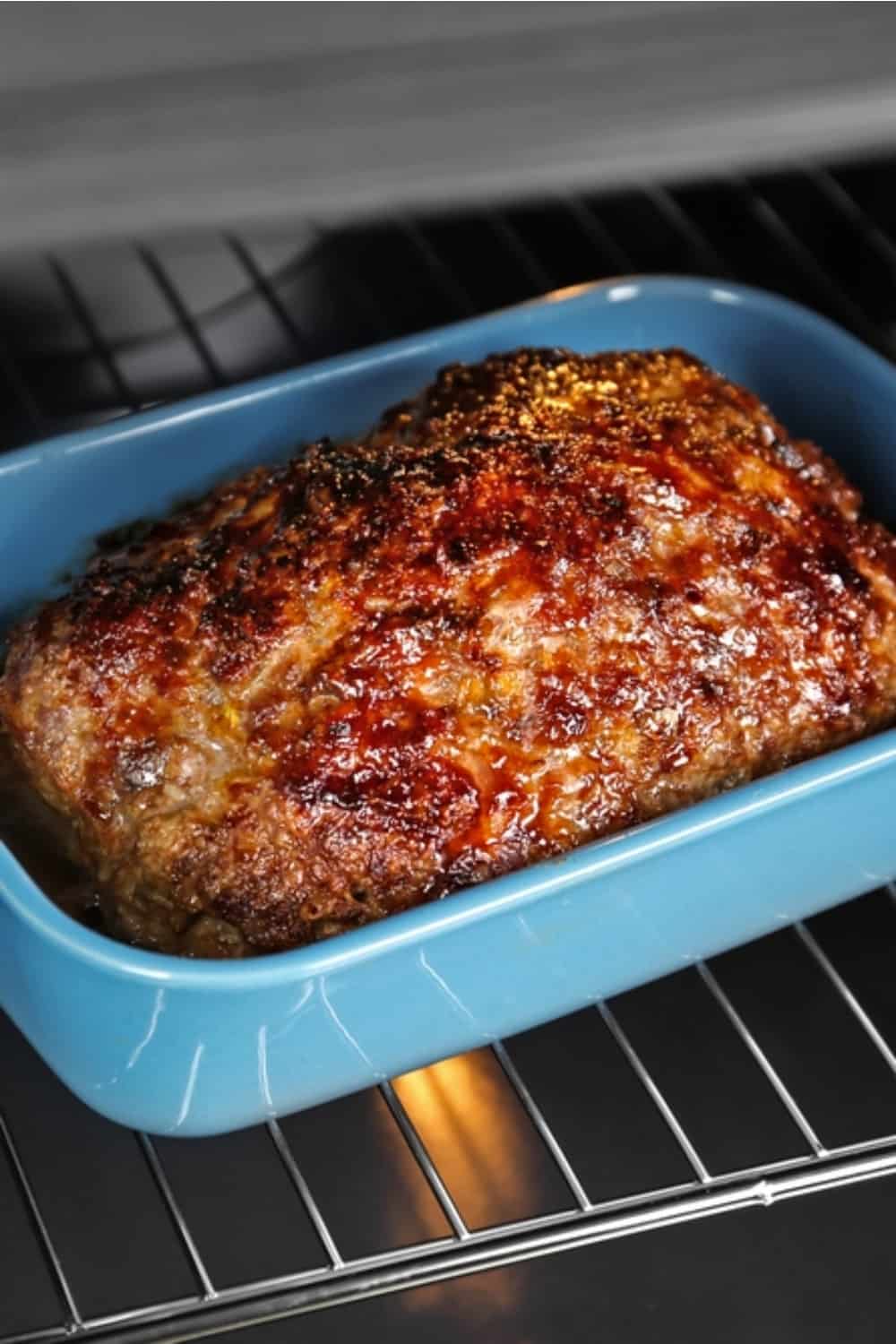 pastel de carne en el horno