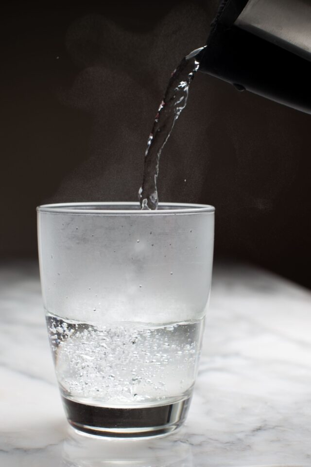 4 Effective Ways To Melt Coconut Oil On All Occasions