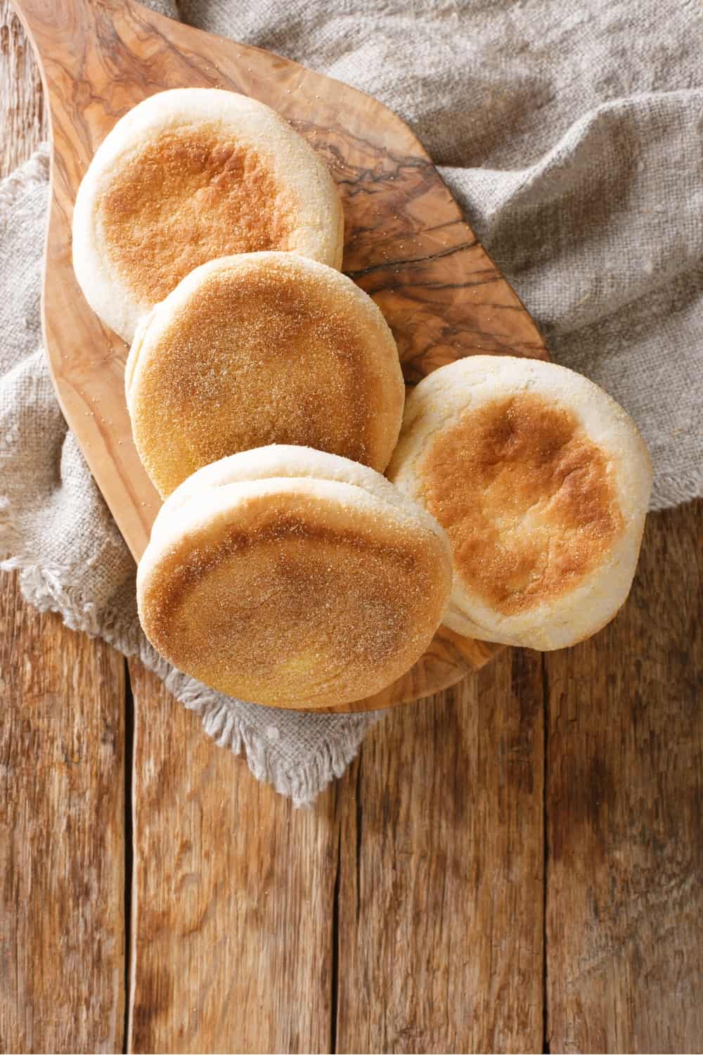 english muffins on a wodden table