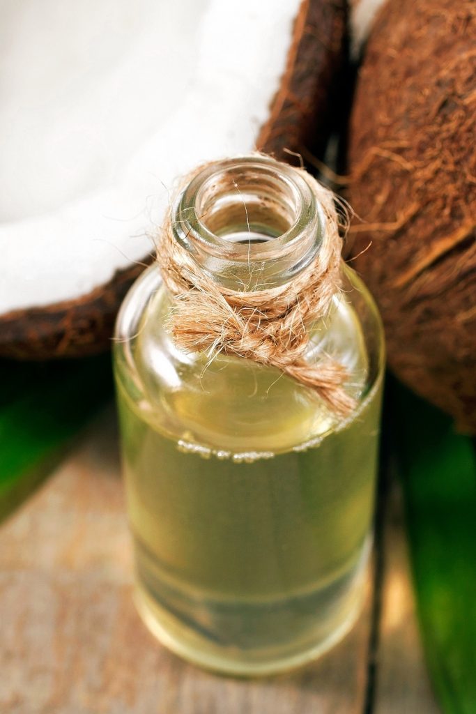 How To Melt Coconut Oil In 5 Different Ways
