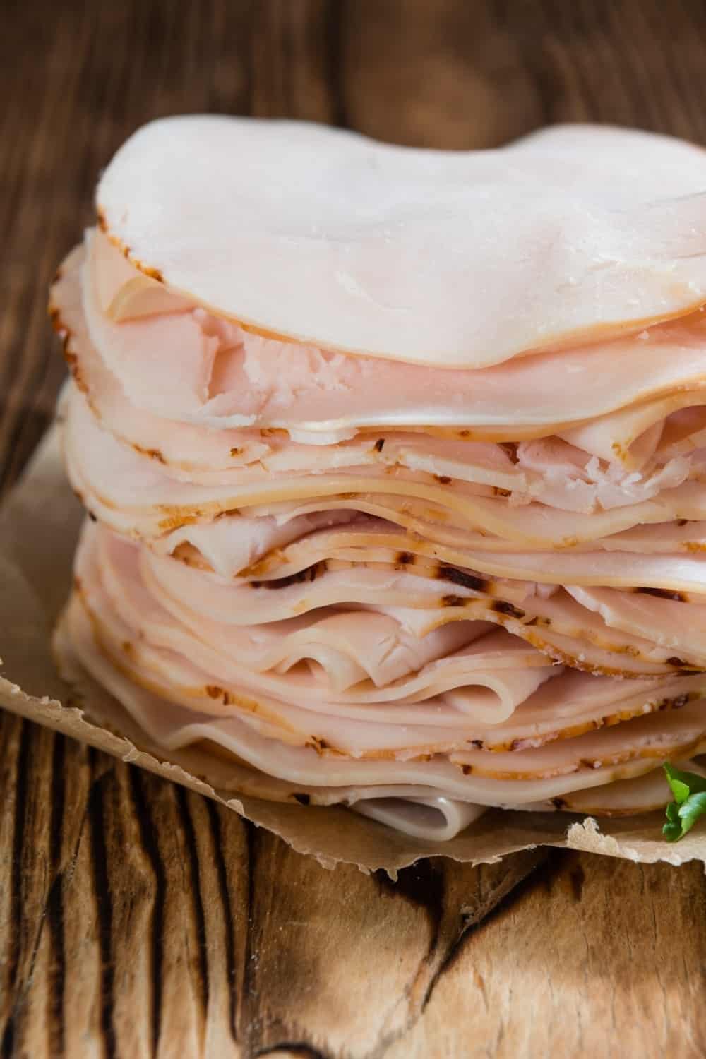 sliced lunch meat
