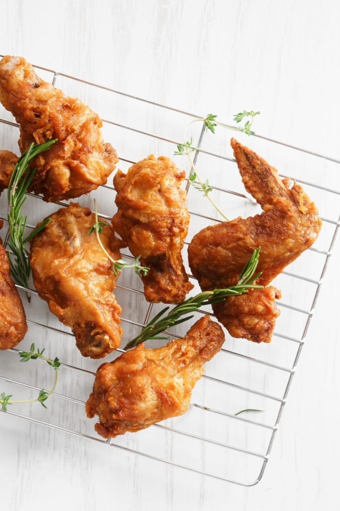 How Long To Air Fry Chicken Wings At 400 Degrees?