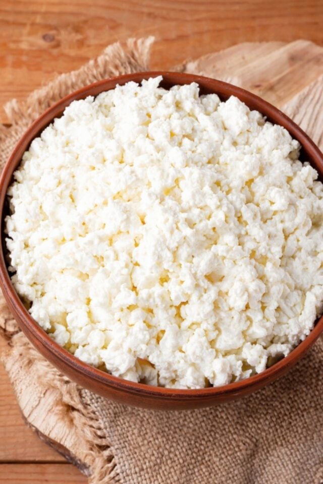 What Does Cottage Cheese Taste Like And How To Enjoy It?