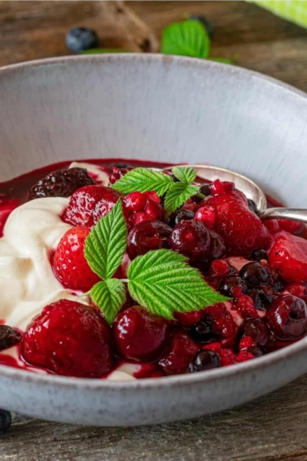 yogur descongelado con frutas