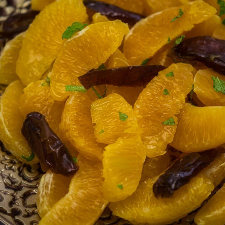 Salada de laranja, amêndoas e tâmaras