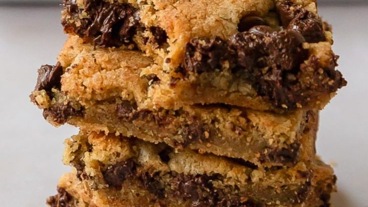 21 Cookie Bars That Are Easy To Make And Hard To Resist