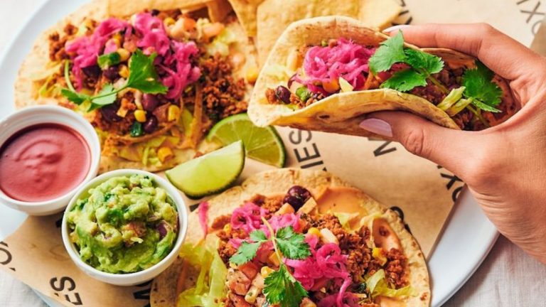 Spicy black bean tacos