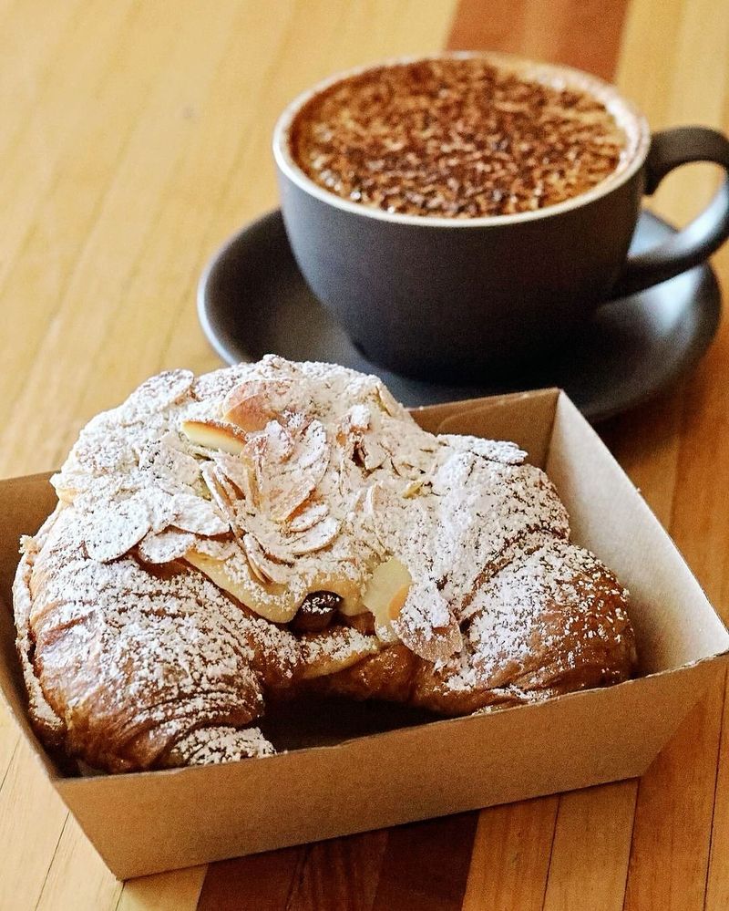 Almond Croissant