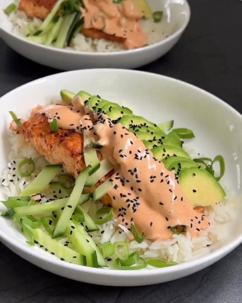 Avocado and Smoked Salmon Bowl