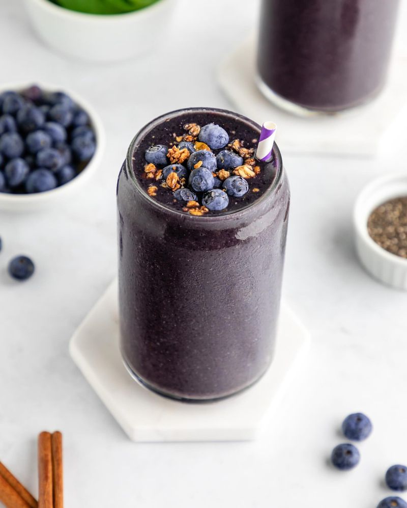 Berry Spinach Smoothie