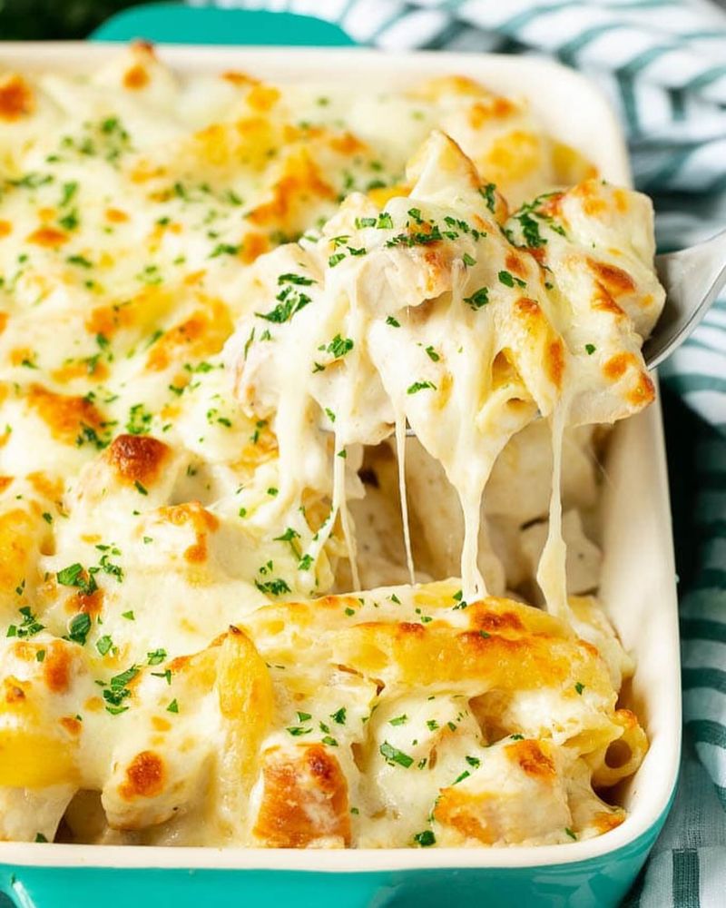 Chicken Alfredo Bake