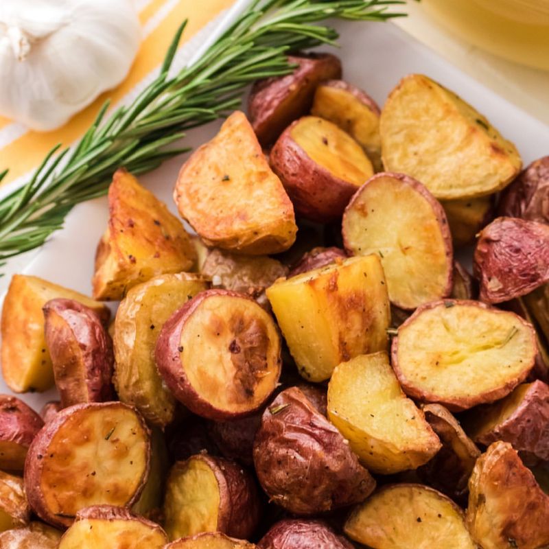 Crispy Garlic Potatoes