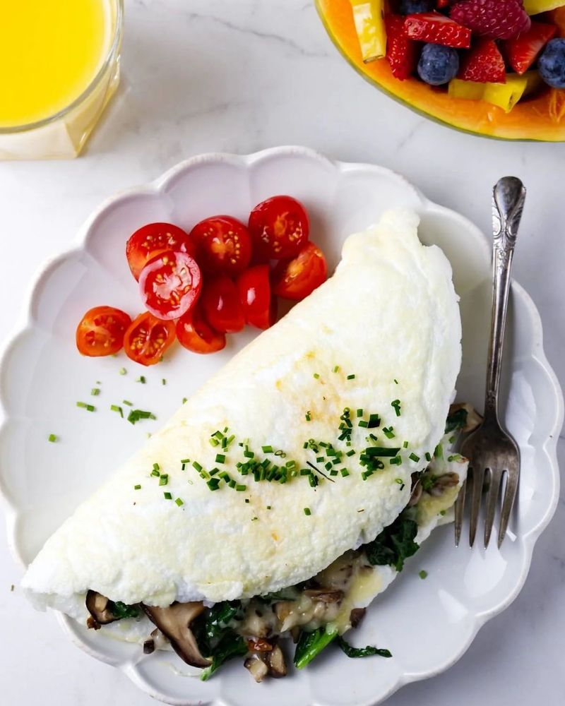 Egg White Omelet with Spinach