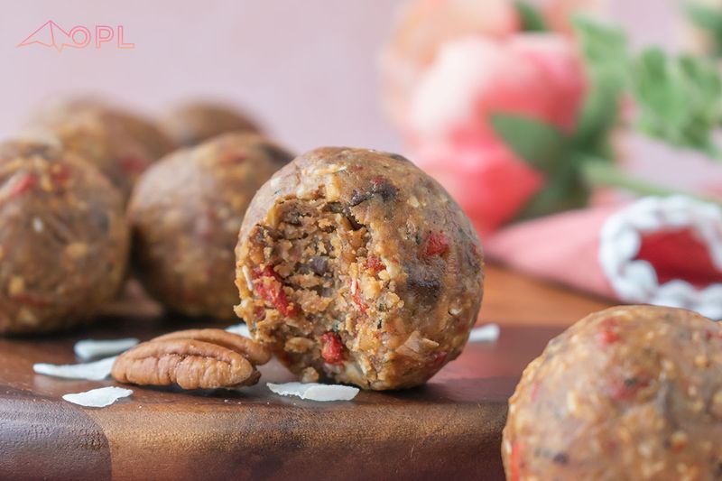 Goji Berry Energy Bites