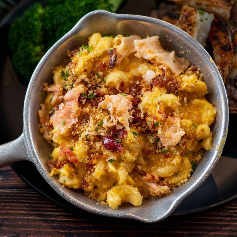 Maine: Bacon Lobster Mac and Cheese