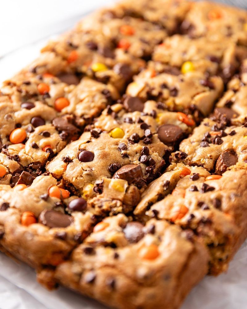 Peanut Butter Swirl Bars