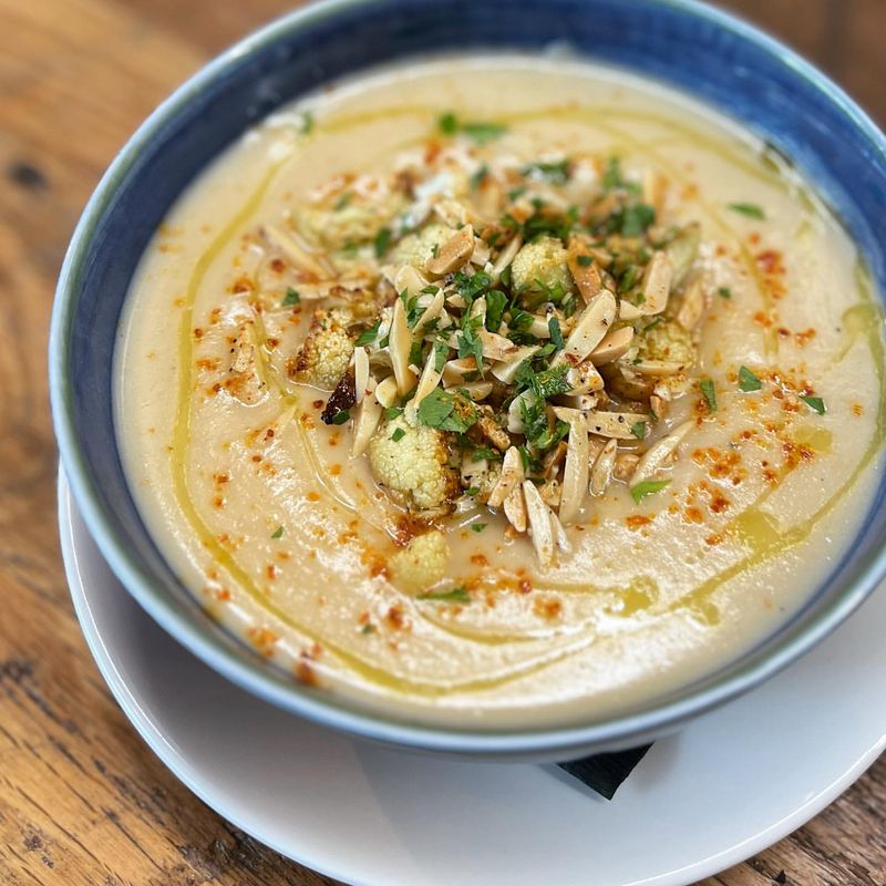 Silky Cauliflower Soup