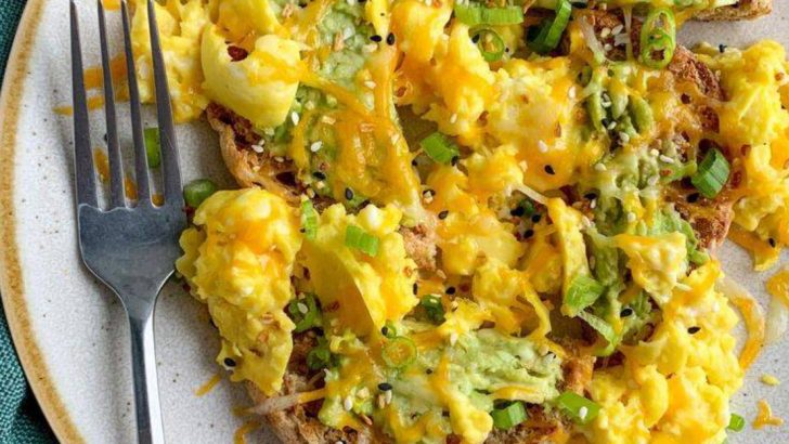 These Are 20 The Best Add-Ins For Delicious Scrambled Eggs