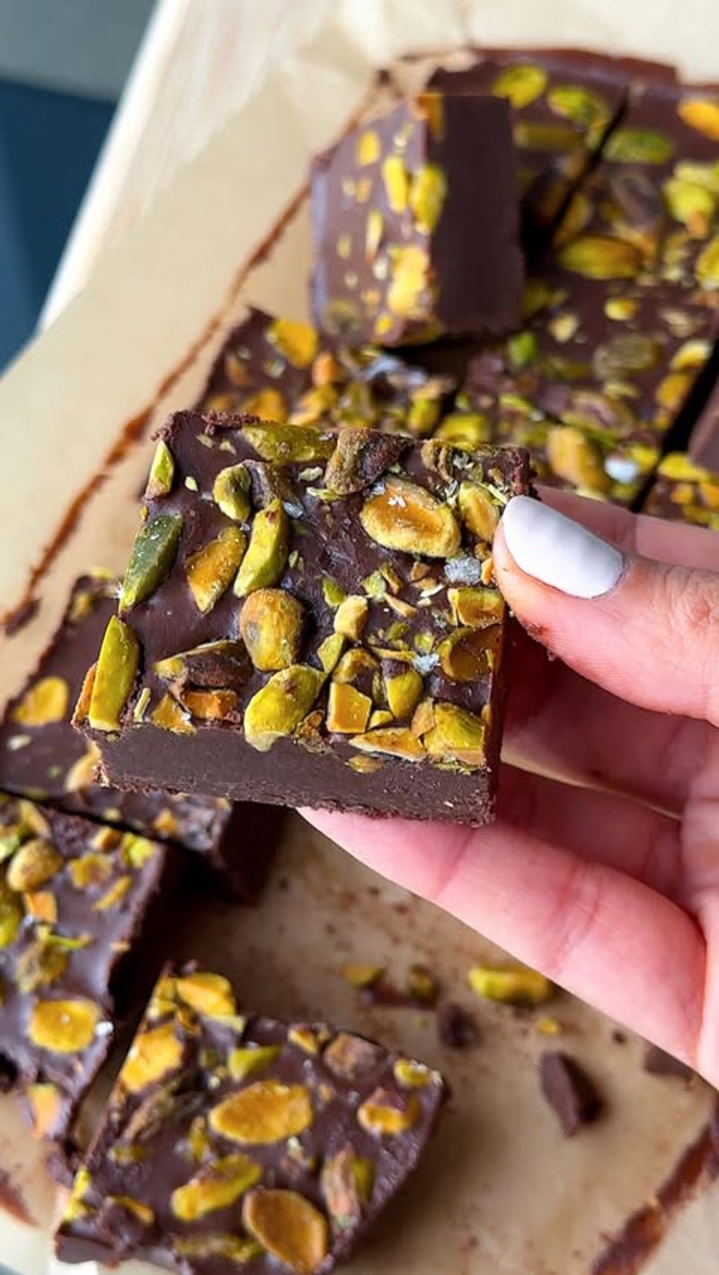 Vanilla Almond Crunch Bars