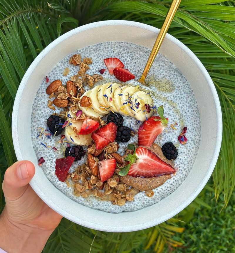 Vanilla Chia and Berry Bowl
