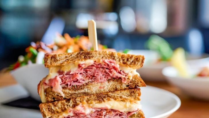 12 Sandwiches To Order & 12 To Avoid At Restaurants