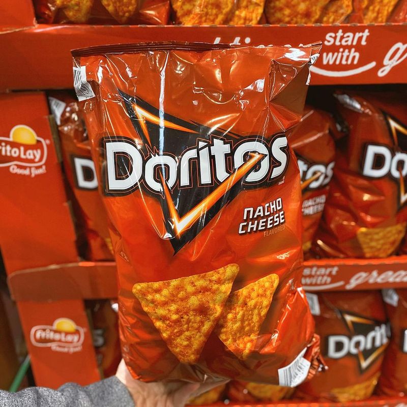 1966: Doritos