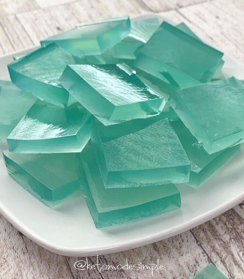 1975: Jell-O Jigglers