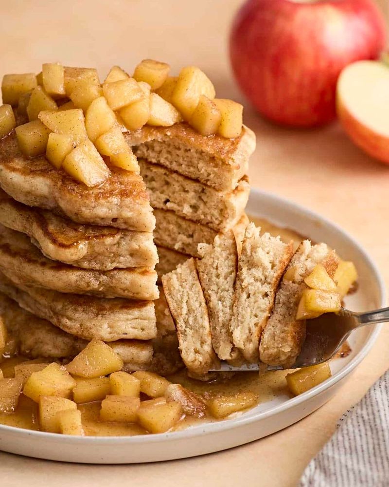 Apple Cinnamon Pancakes