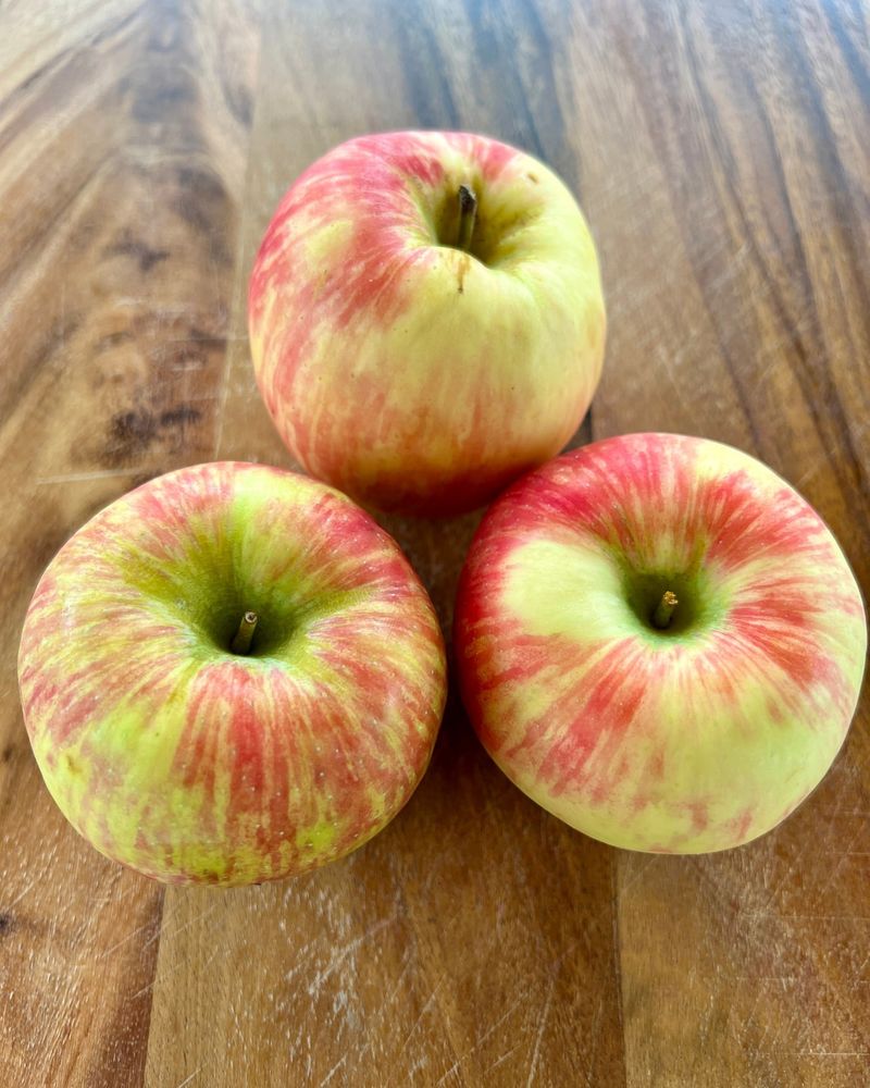 Apples