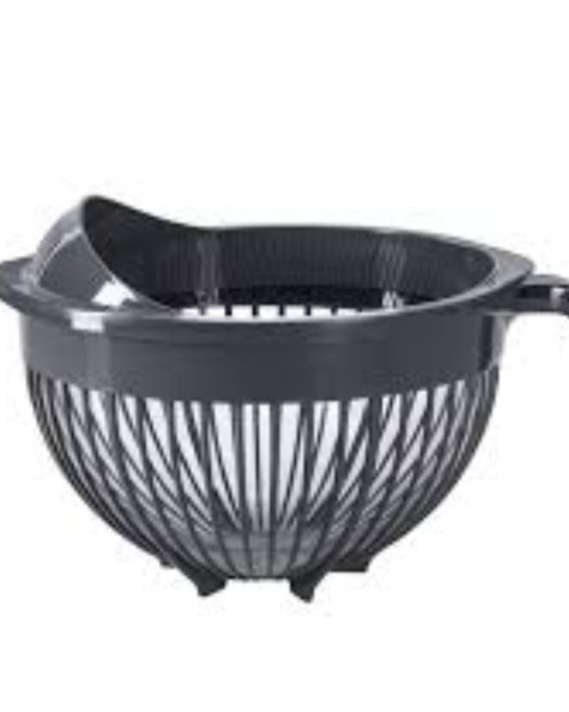 Black Plastic Colander