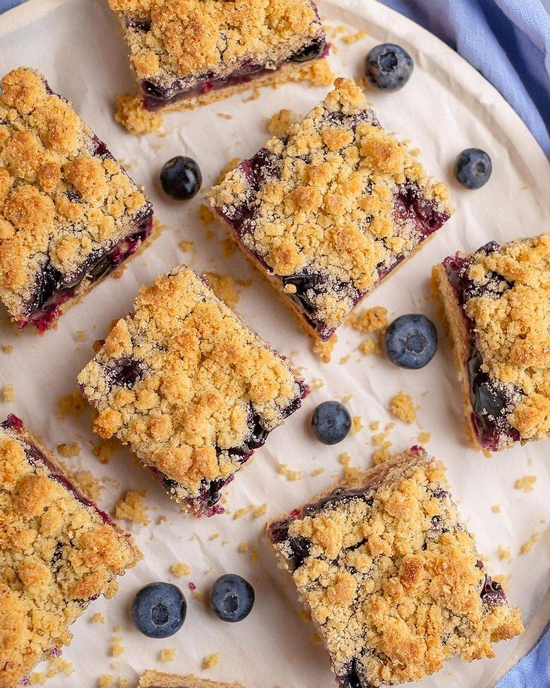 Blueberry Crumble Bars
