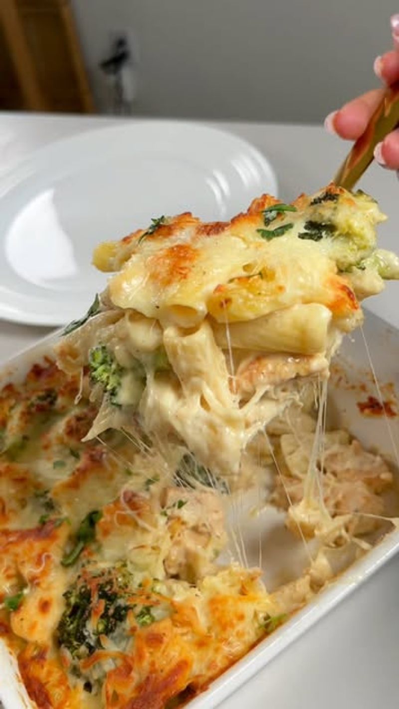 Cheesy Baked Penne with Broccoli