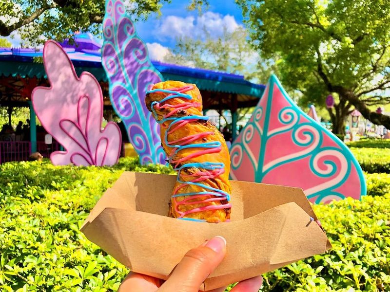 Cheshire Cat Tail