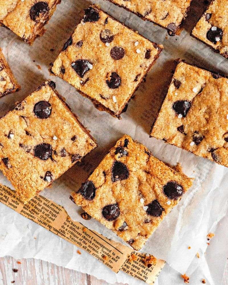 Chocolate Chip Cookie Bars