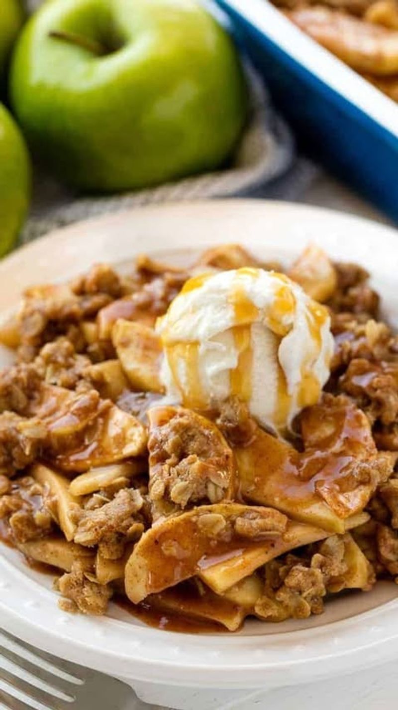 Classic Cafeteria Apple Crisp