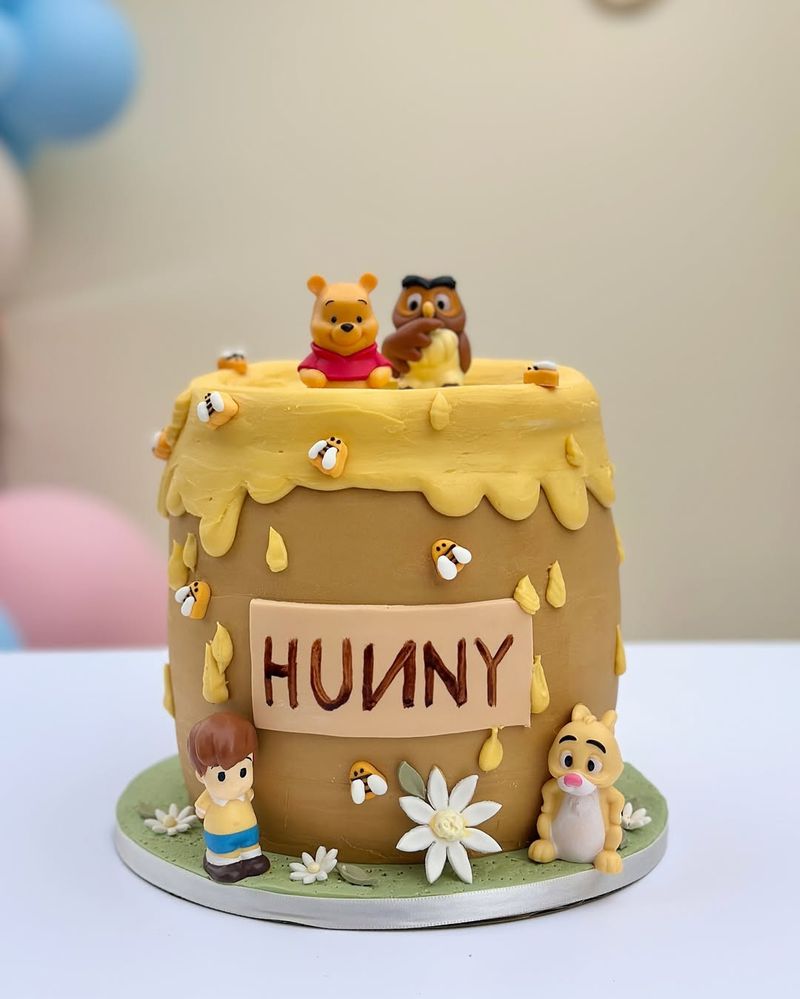 Winnie the Pooh’s Honey Cake