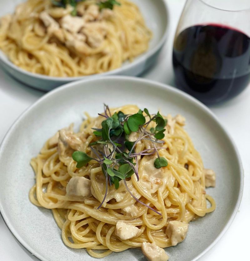 Fettuccine Alfredo with Truffle Oil